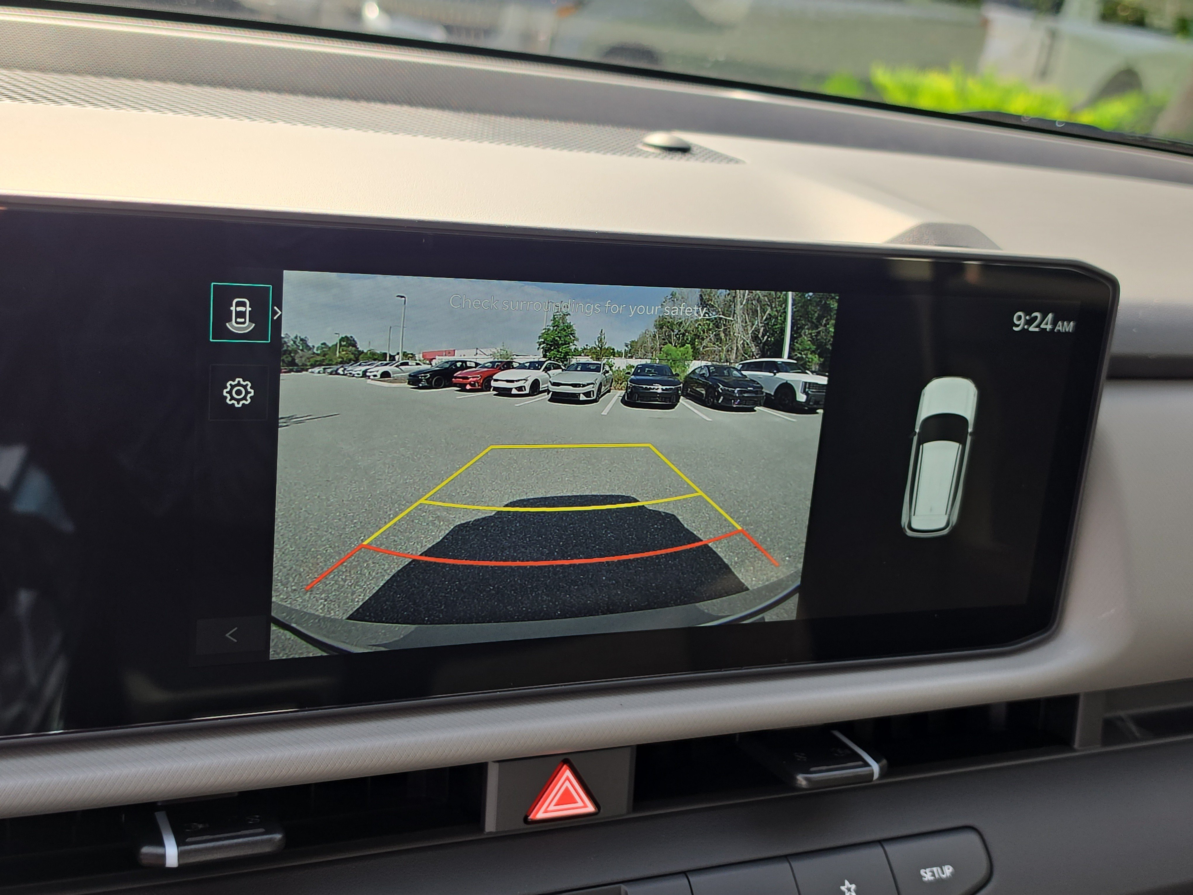 New 2027 Ivory Silver Kia LX image 23
