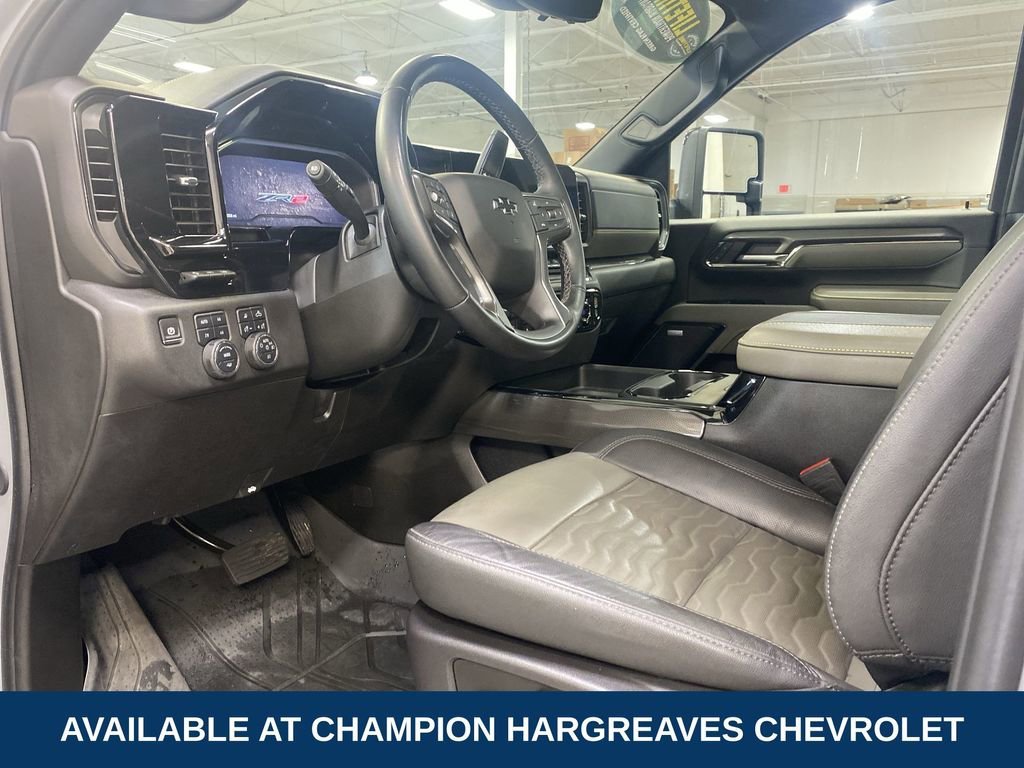 2024 Chevrolet Silverado 2500HD ZR2 - Photo 13