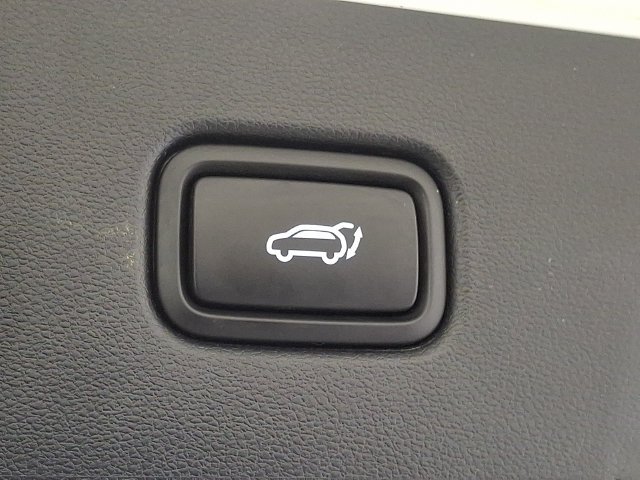 Certified Used 2024 White Hyundai SEL image 35