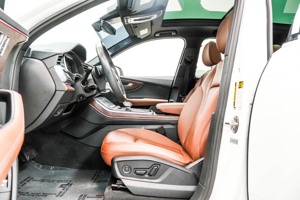 Used 2025 White Audi 55 Premium Plus image 16