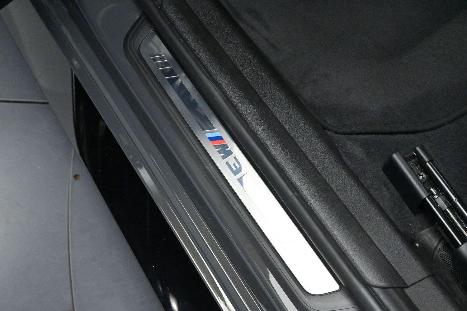 Used 2024 Dravit Grey Metallic BMW Competition xDrive image 18