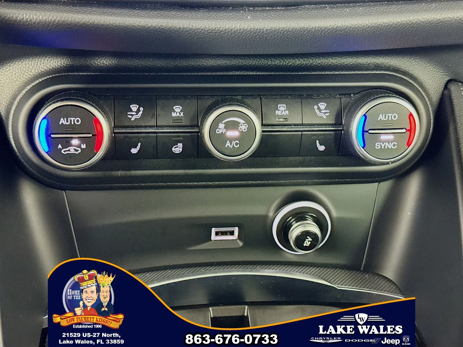 Used 2025  Alfa Romeo  image 16