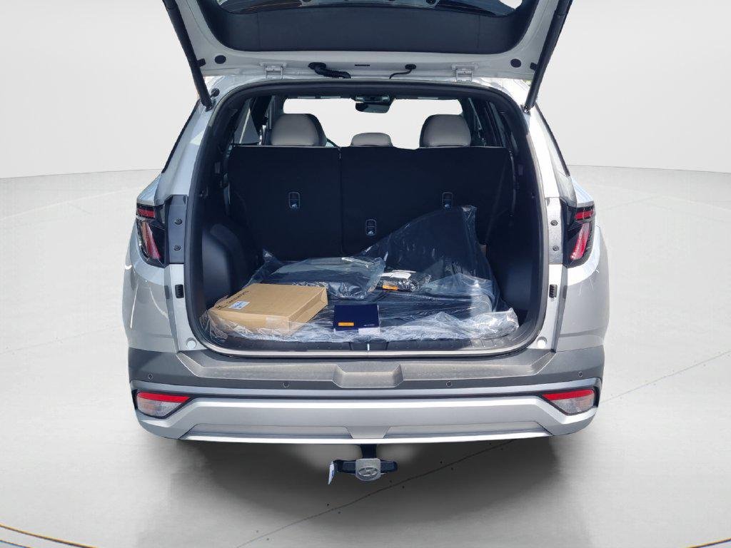 New 2026 Silver Hyundai Limited FWD image 38