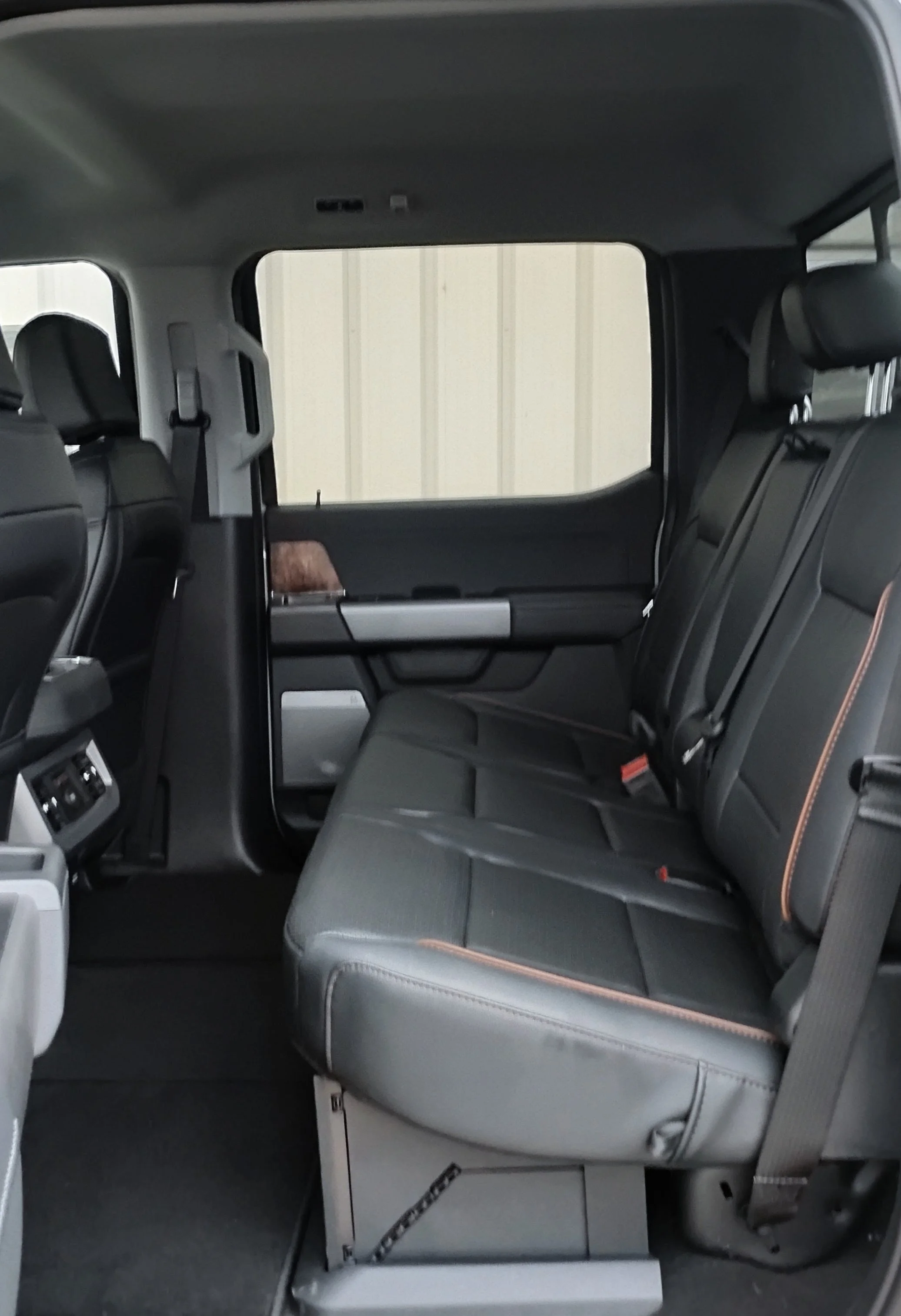 2026 Ford F-350 Super Duty Lariat - Photo 11