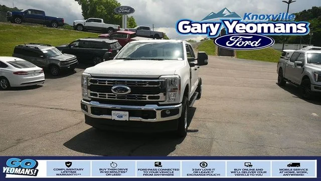 2026 Ford F-350 XL 4x4 Crew Cab 179-In SRW's photo