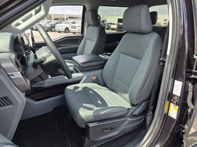 Used 2024 Black Ford XLT image 11