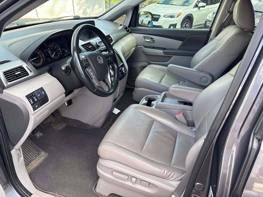 Used 2014 Modern Steel Metallic Honda EX-L image 10