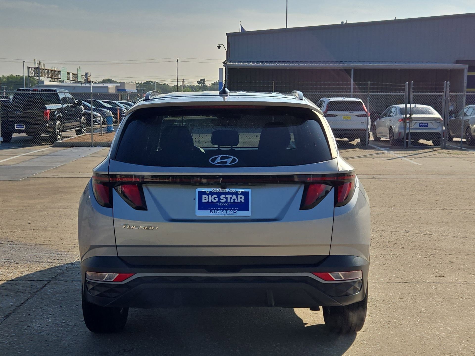 Used 2024 Shimmering Silver Hyundai SEL image 4