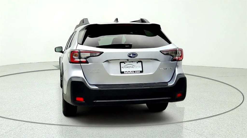 Used 2024 Ice Silver Metallic Subaru Premium AWD w/ Popular Package #1 image 6