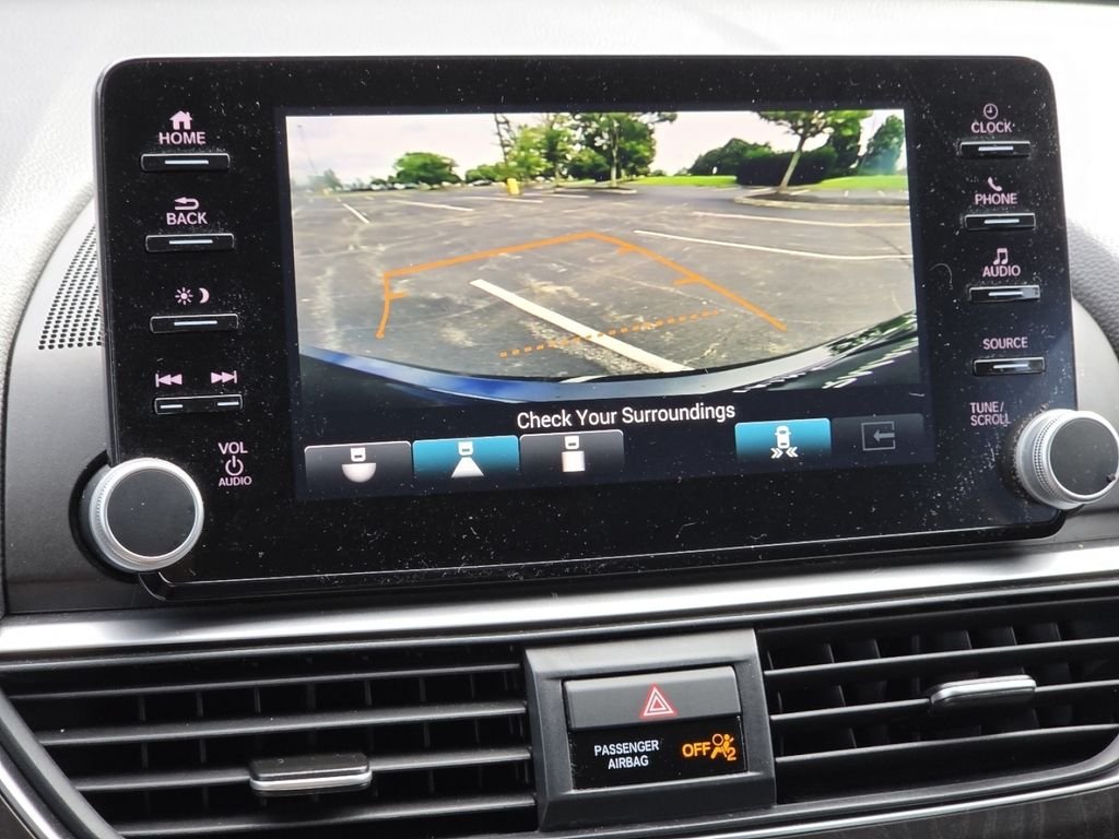 2022 Honda Accord EX-L - Photo 11