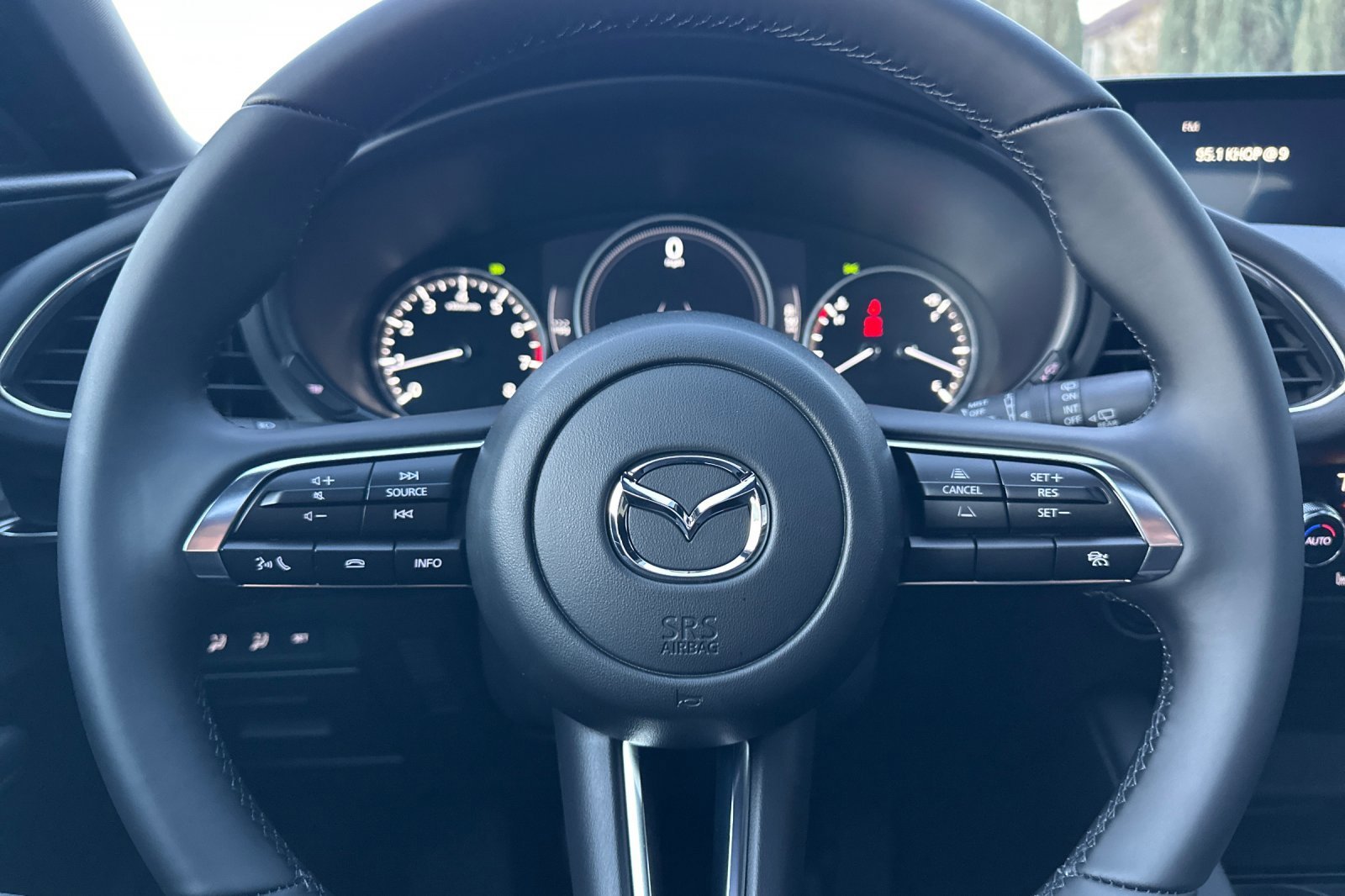 New 2026 PLATINUM QUARTZ METALLIC MAZDA 2.5 S Premium image 27