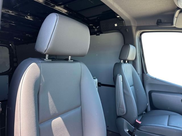 New 2026 Jet Black Mercedes-Benz Cargo 144 WB image 23