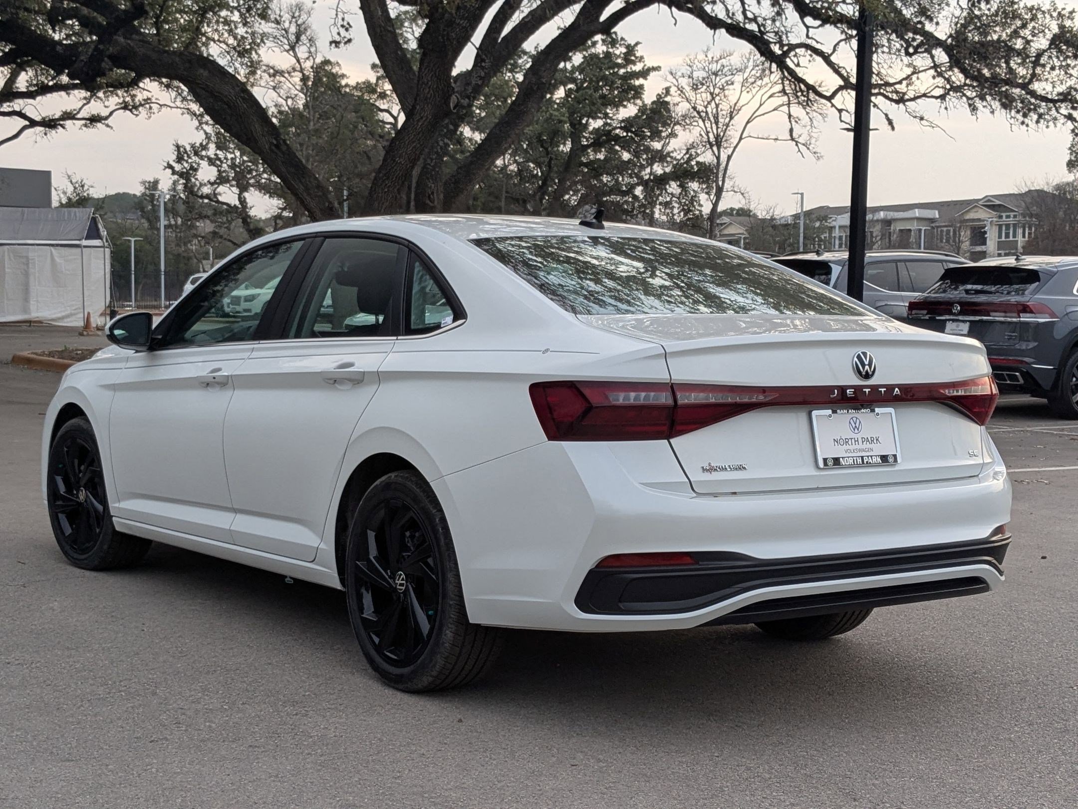 New 2026 Opal White Pearl Volkswagen SE image 3
