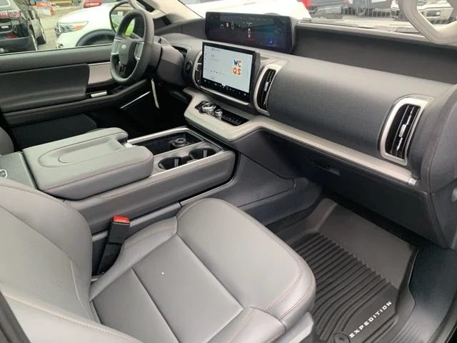 New 2025 Black Ford Active image 26