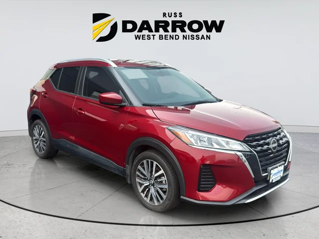 Used 2023 Red Nissan SV image 7