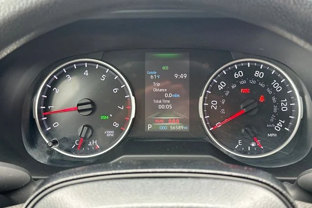 Used 2021 Red Toyota XLE image 29