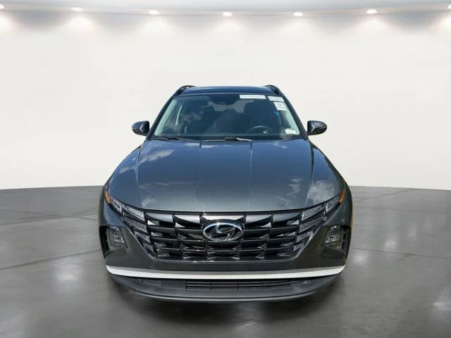 Used 2023 Gray Hyundai SEL Convenience image 6