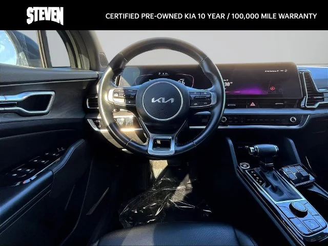 Used 2024 Green Kia X-Line image 9