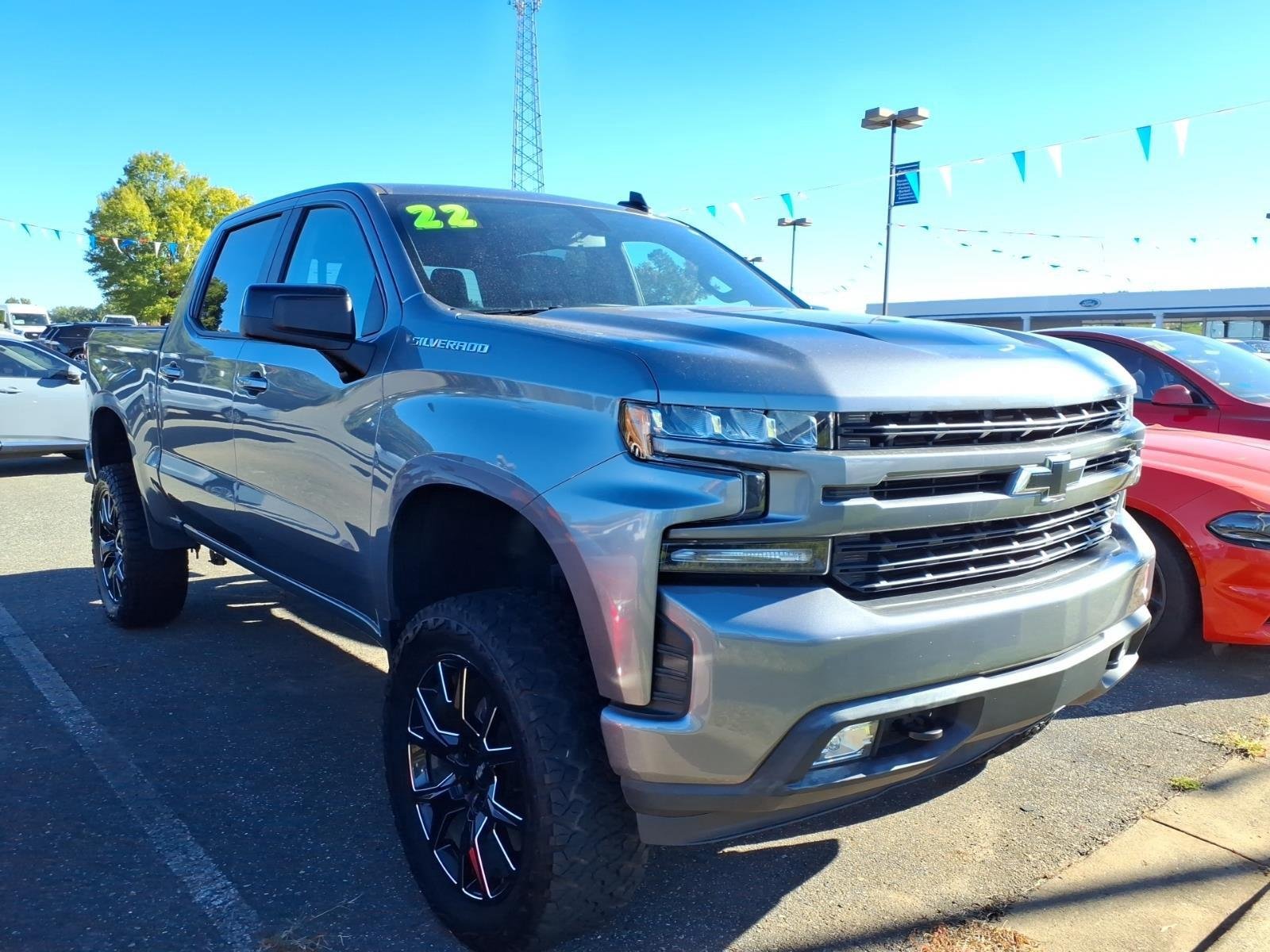 Used 2022 Satin Steel Metallic Chevrolet RST image 3
