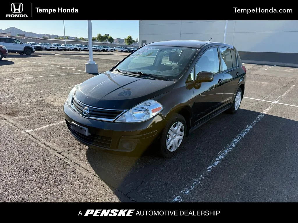 2012 Nissan Versa 1.8 S AT's photo