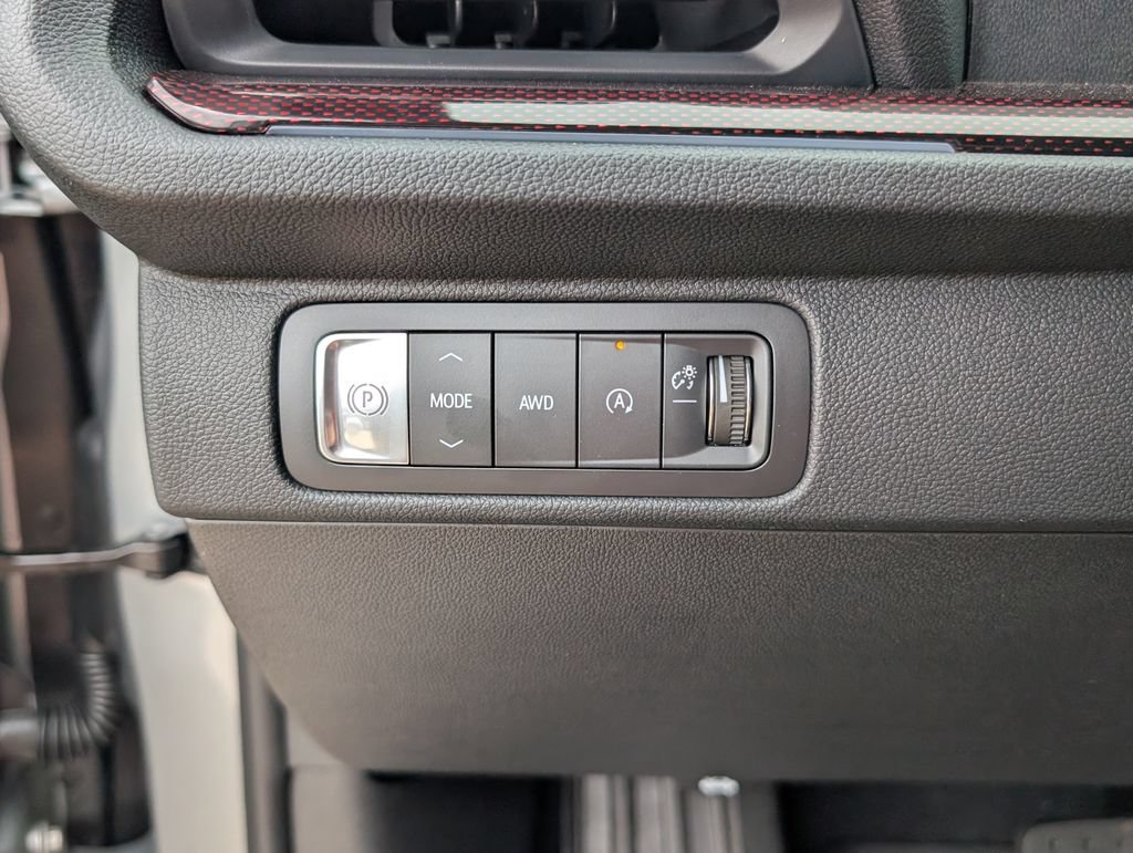 2026 Chevrolet Traverse Z71 - Photo 15