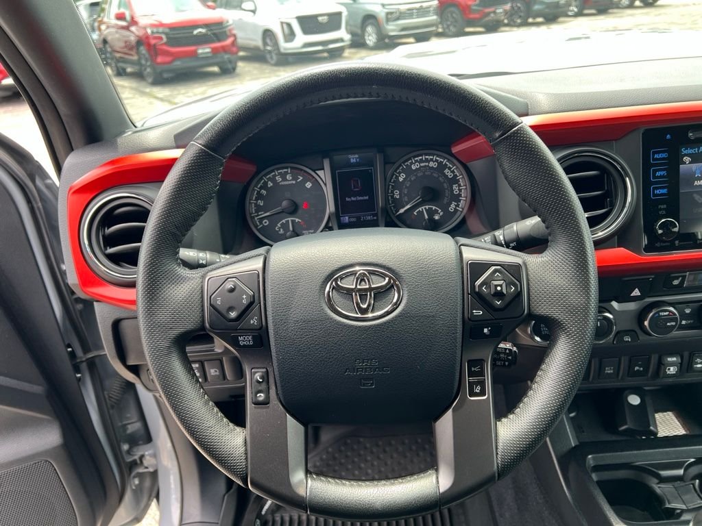 Used 2019 Gray Toyota SR image 9