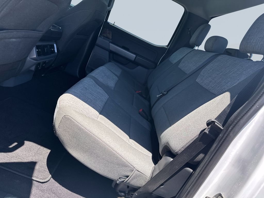 Used 2023 Oxford White Ford XLT image 20