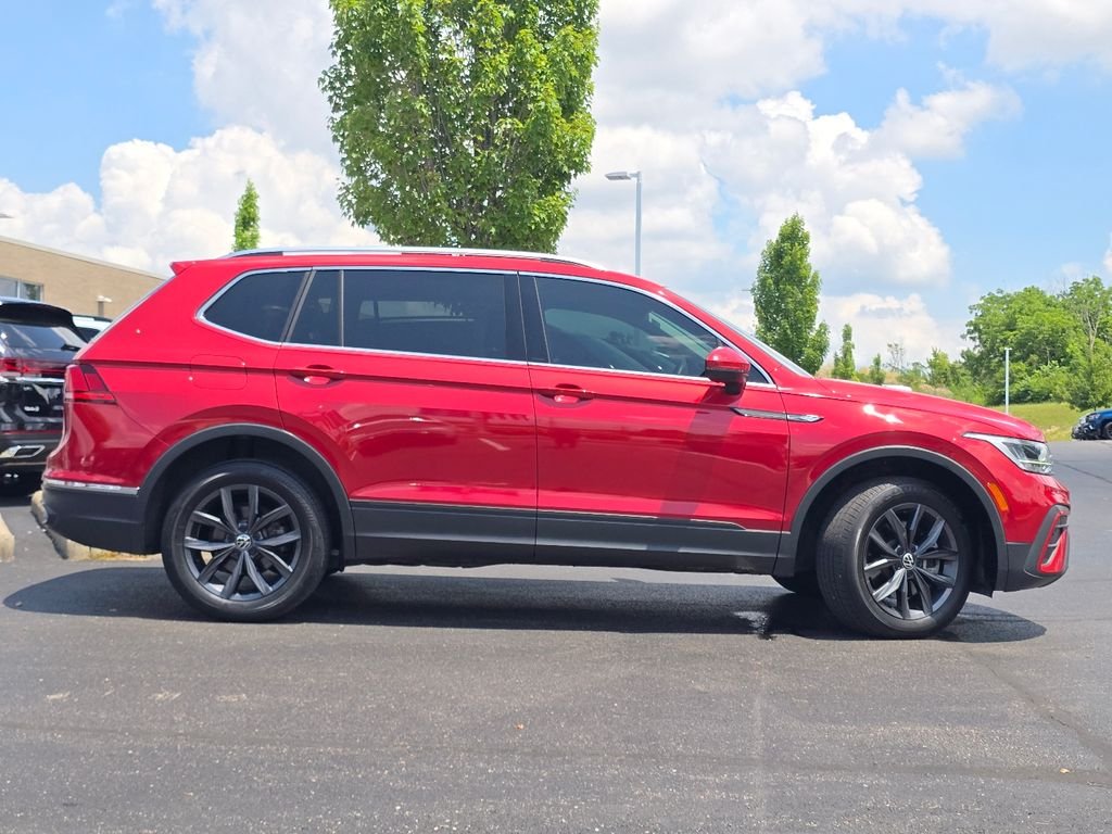 Used 2022 Red Volkswagen 2.0T SE image 26