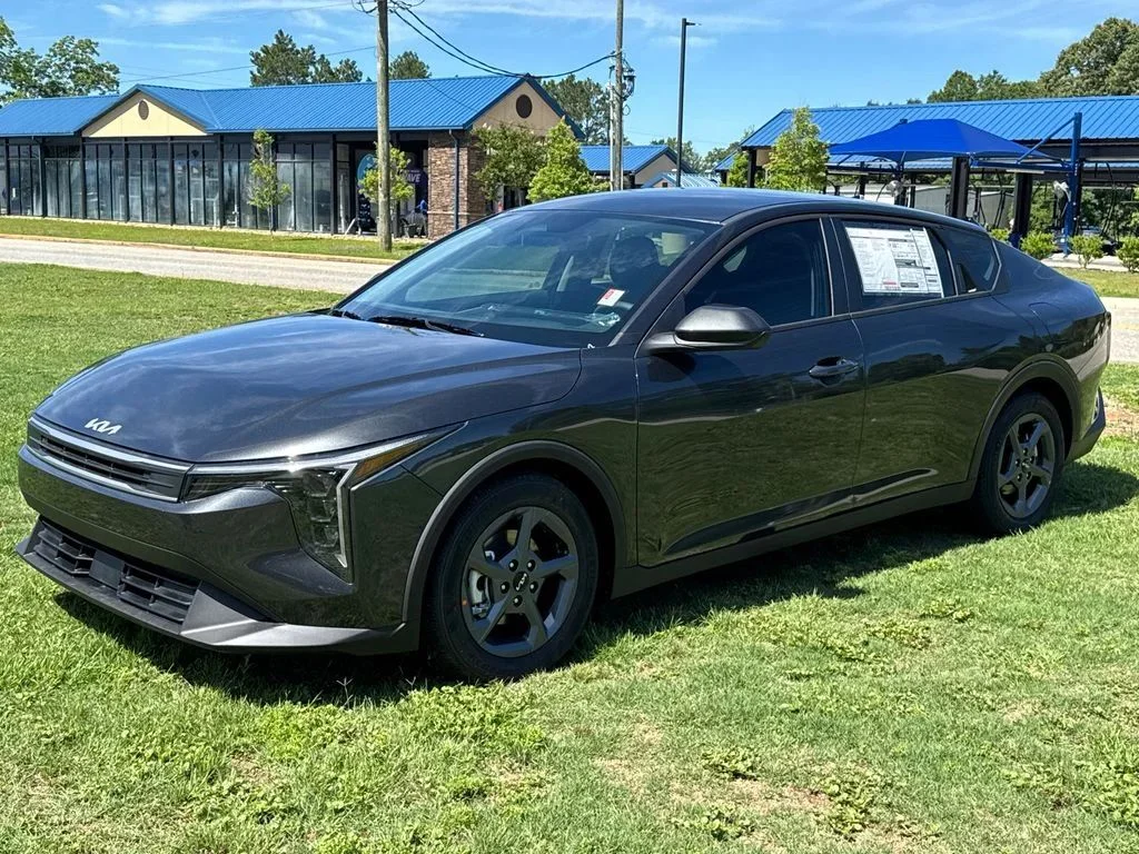 New 2026 Gray Kia LXS image 3