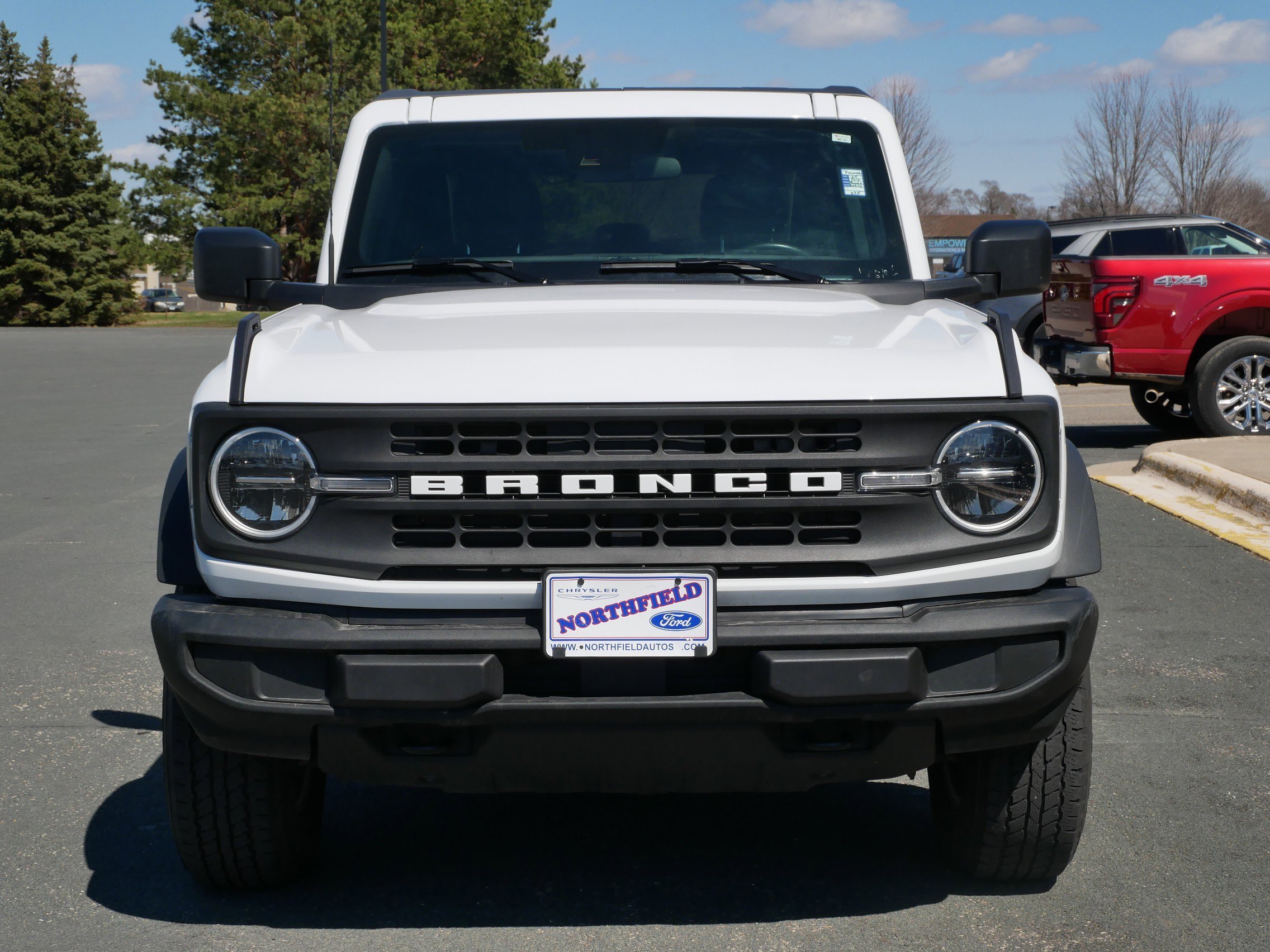 View vehicle photo 3
