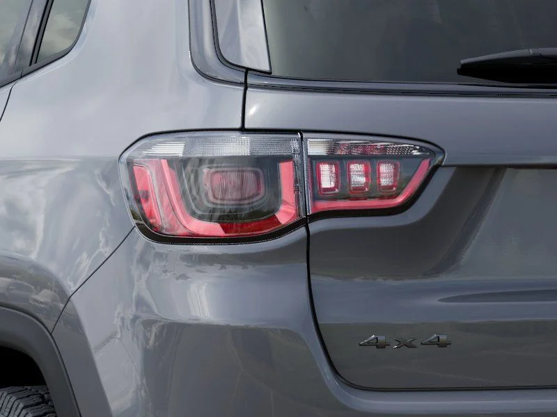 New 2026 Sting-Gray Clear-Coat Exterior Paint Jeep Trailhawk image 9
