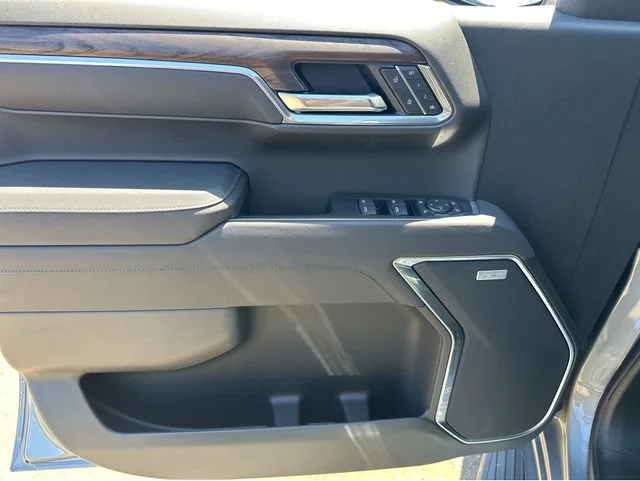 2026 GMC Sierra 1500 SLT - Photo 23