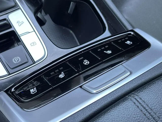Certified Used 2023 White Hyundai Limited image 29