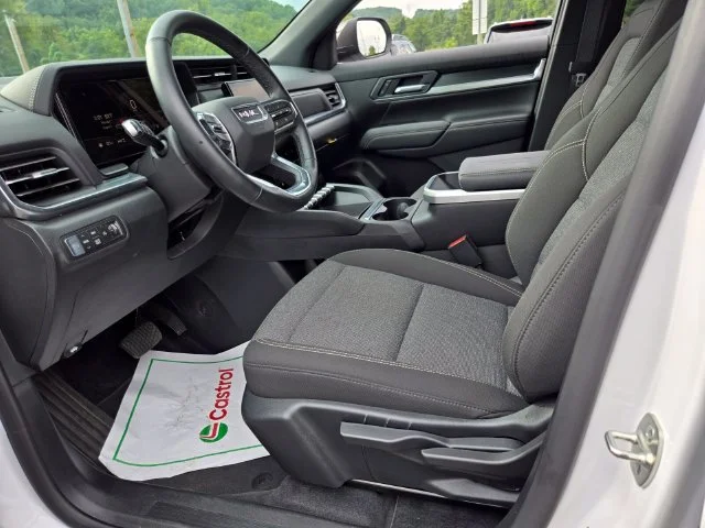 Used 2026 White GMC Elevation image 11