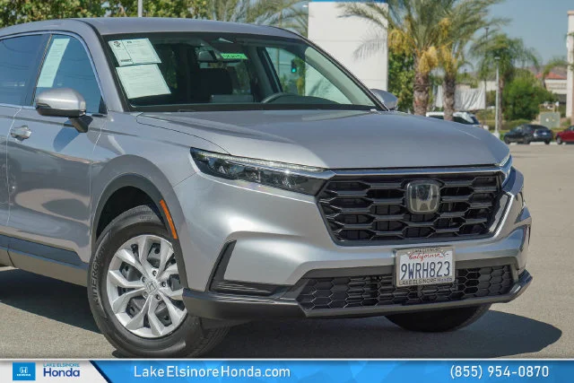 Used 2026 Solar Silver Metallic Honda LX image 2