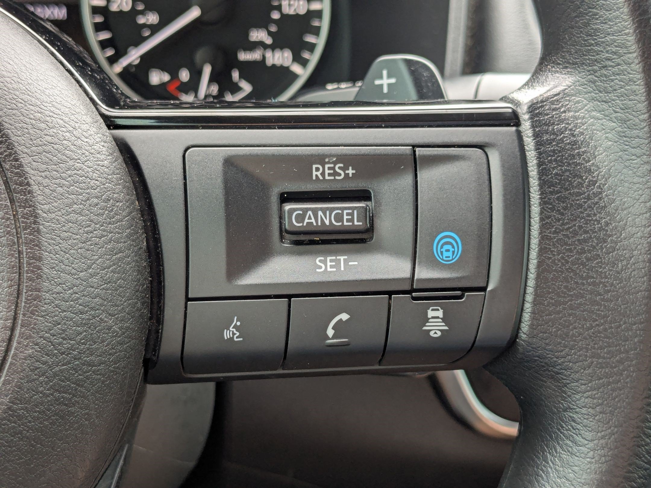 Used 2023 Super Black Nissan SV image 18