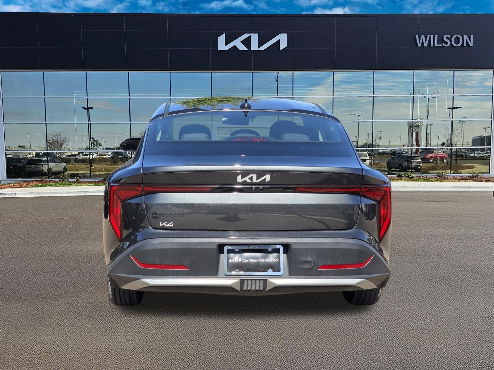 Used 2025 Gray Kia LXS image 4