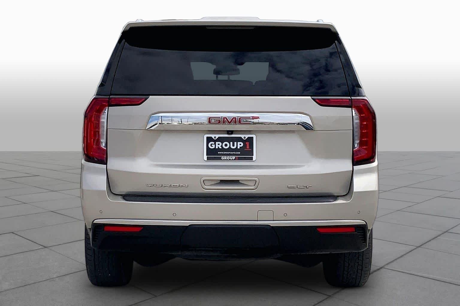 Used 2023 Pearl Beige Metallic GMC SLT image 6
