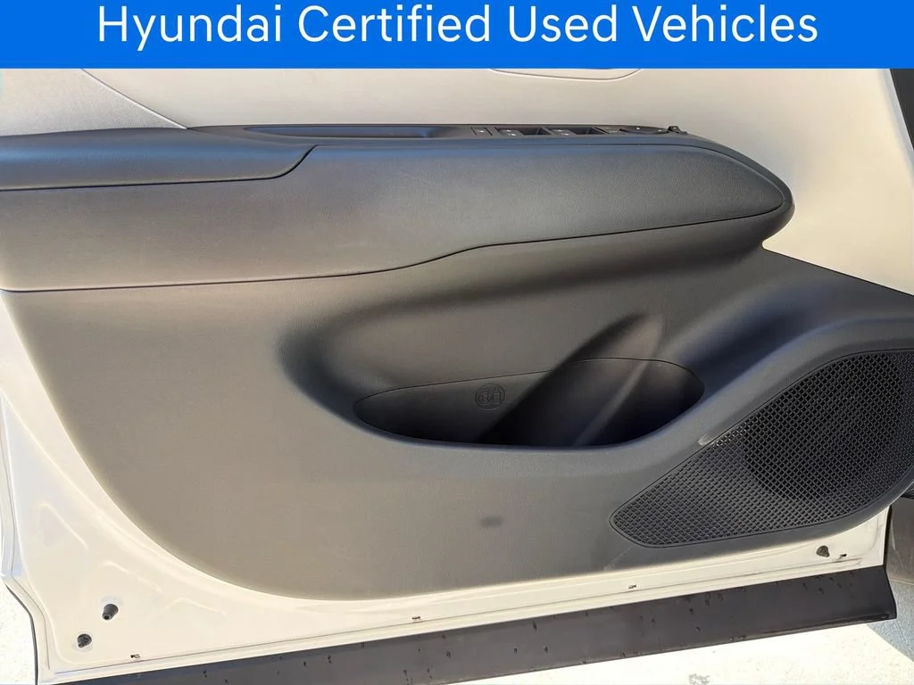 Certified Pre-Owned 2025 Hyundai Tucson Hybrid SEL Convenience