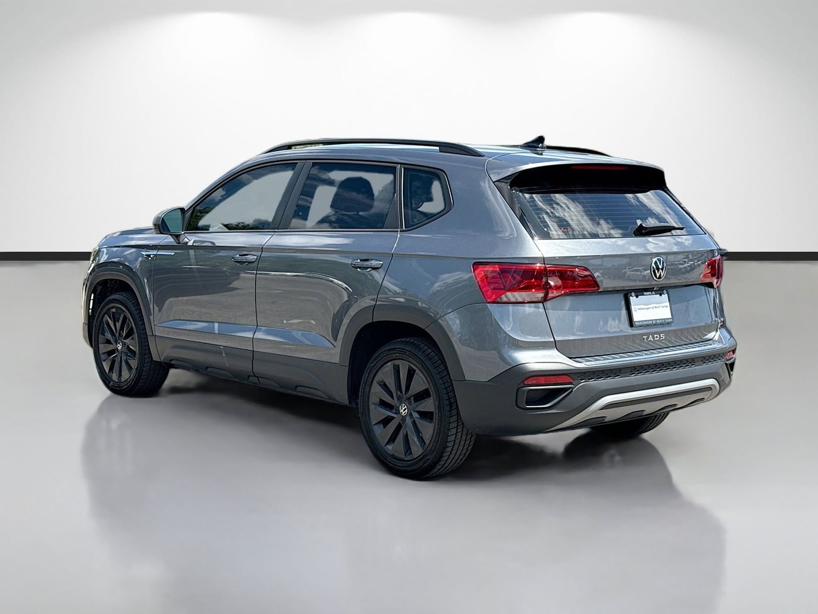 Used 2023 Gray Volkswagen 1.5T S image 5