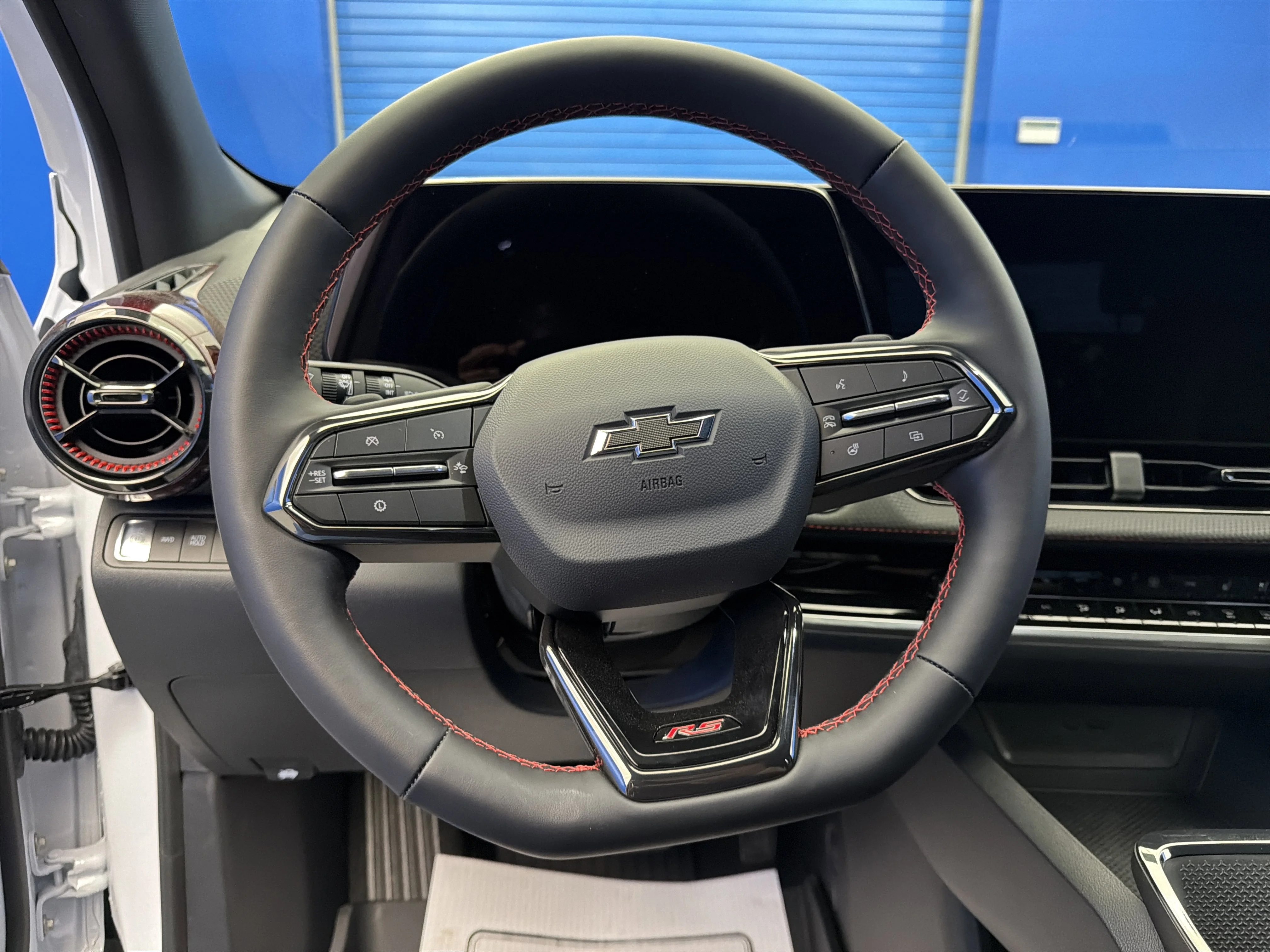 2026 Chevrolet Equinox RS - Photo 14