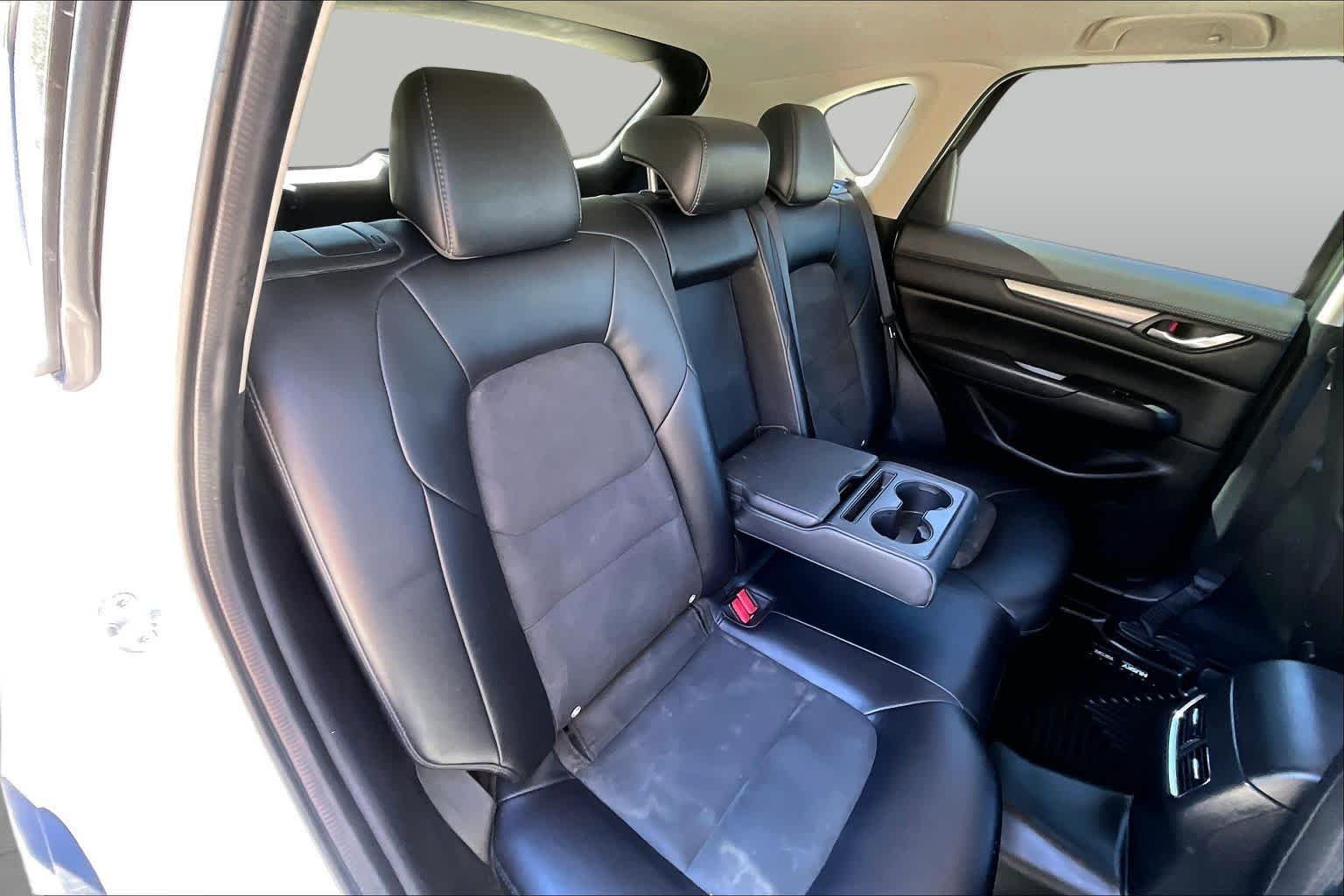 Used 2019 Snowflake White Pearl Mica Mazda Touring image 20