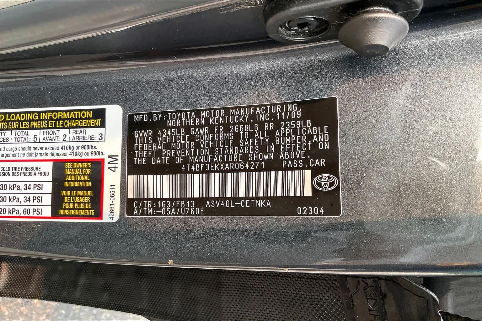 Used 2010 MAGNETIC GRAY MET. Toyota  image 33