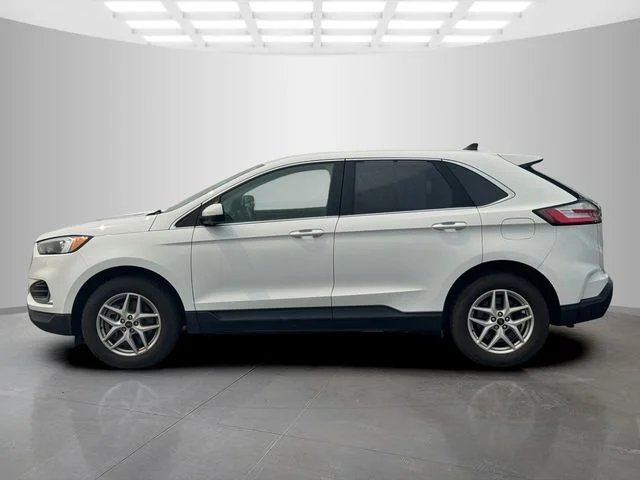 Certified Used 2023 White Ford SEL image 4