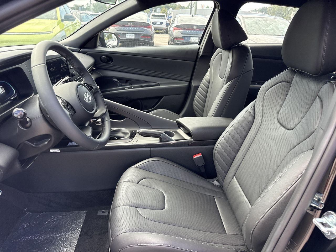 New 2026 Abyss Black Hyundai SEL Sport Plus image 10