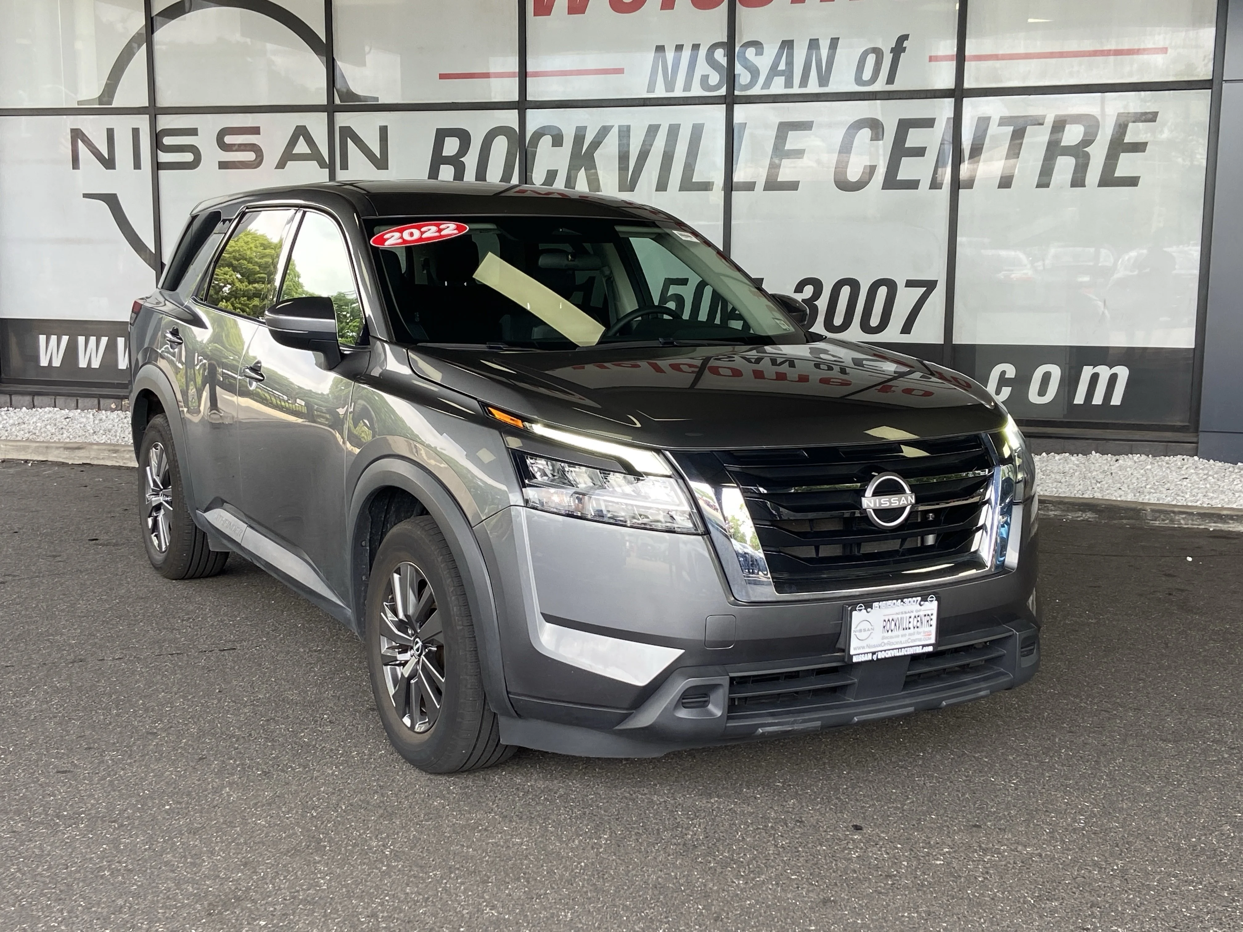 Used 2022 Gun Metallic Nissan S image 2
