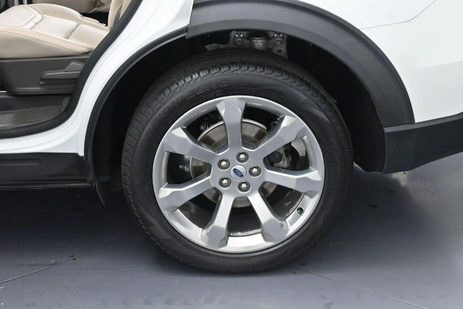 Used 2020 Star White Metallic Tri-Coat Ford Platinum image 40