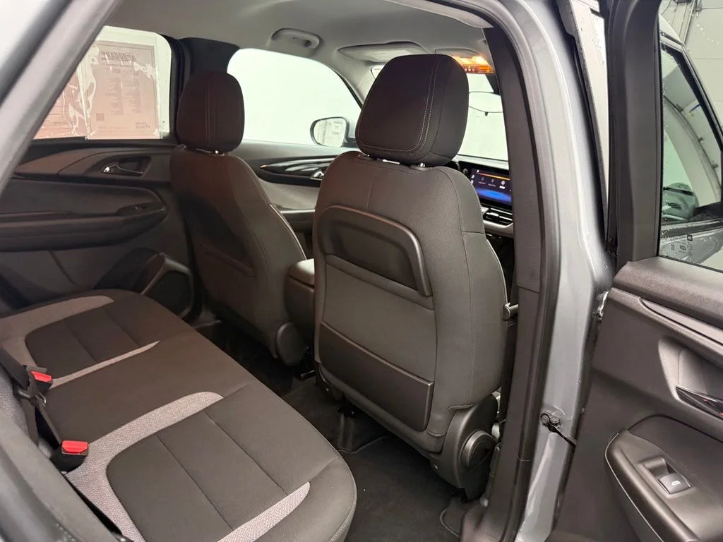 Used 2024 Gray Chevrolet LT image 37