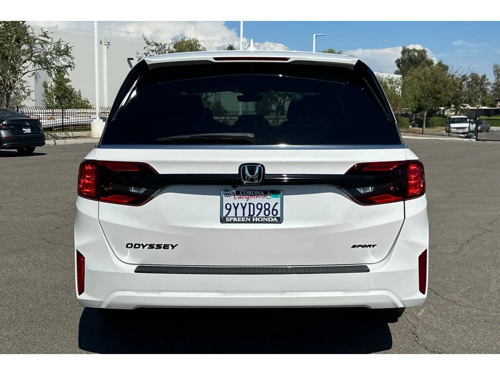 Used 2026 Platinum White Pearl Honda Sport-L image 4
