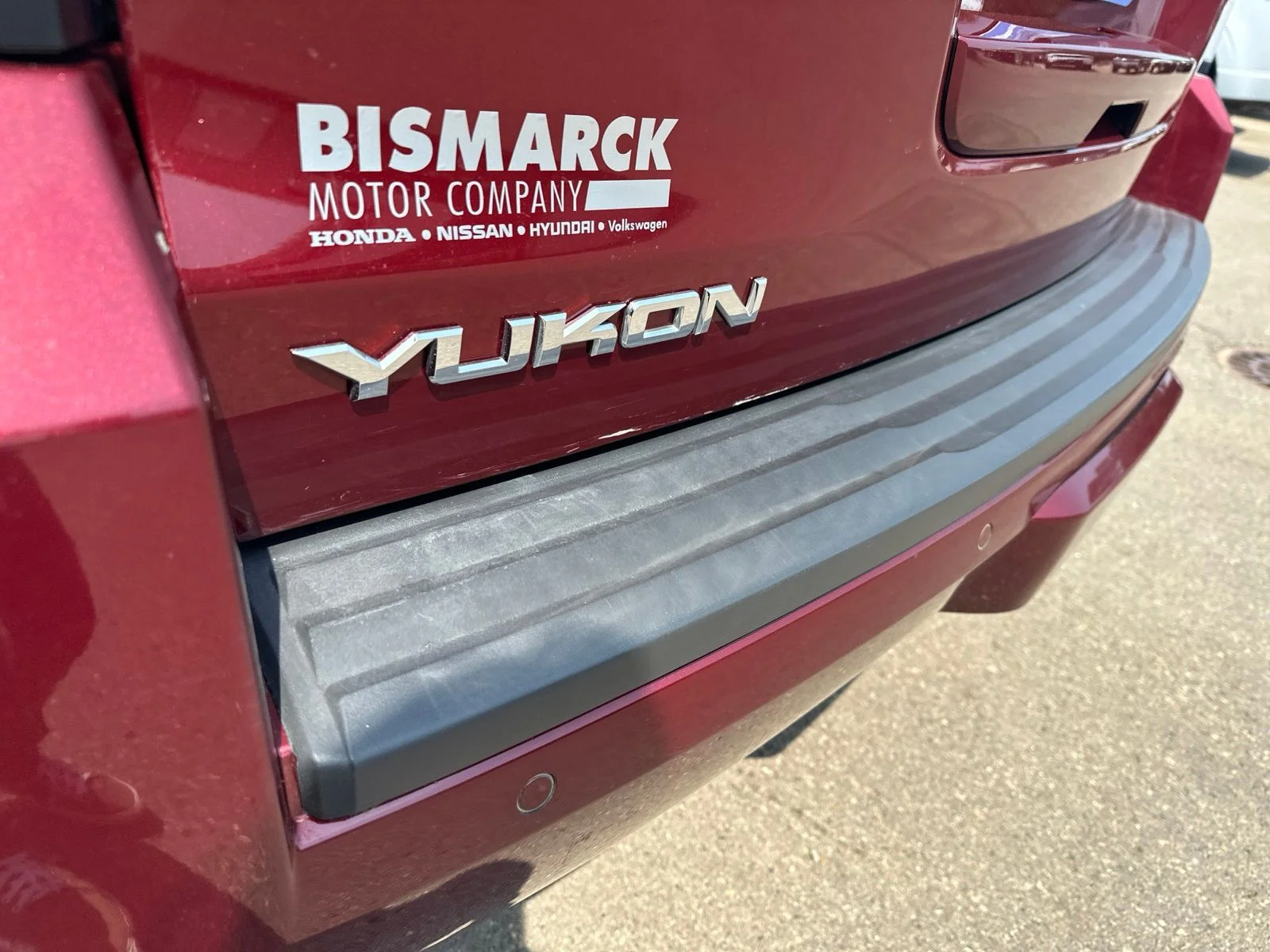 Used 2018 Red GMC SLT image 6